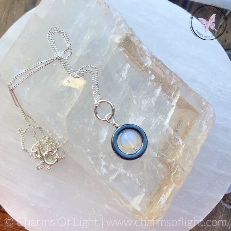 Hematite Gemstone Fidget Necklace (Opalite)